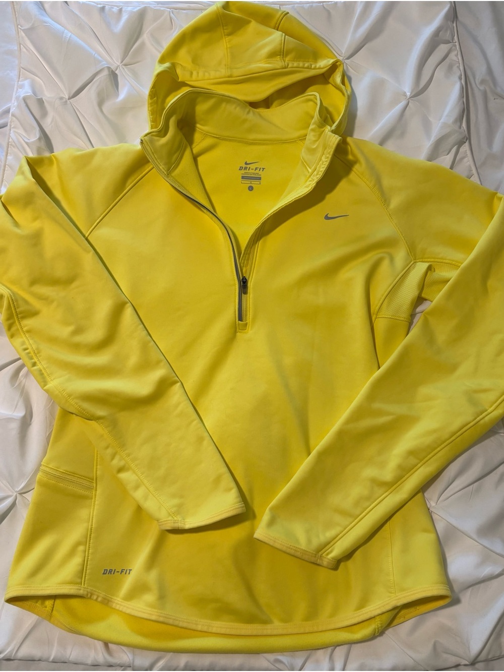 Nike Dri-Fit Element Fleece Lined Running Hoodie, Yellow, Women’s L NWOT